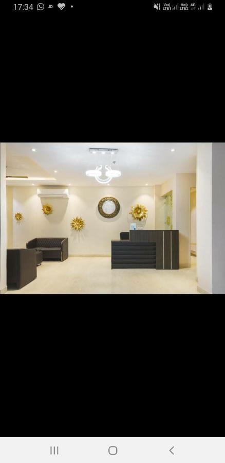 Aval International Hotel Gurgaon Luaran gambar